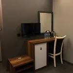Vira Hotel *