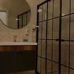 Vira Hotel