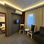 Vira Hotel