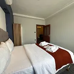 Vira Hotel
