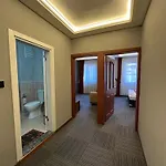 Hotel Vira