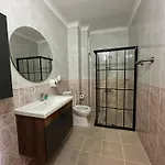 Vira Hotel *