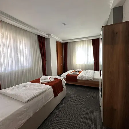 Hotel Vira *