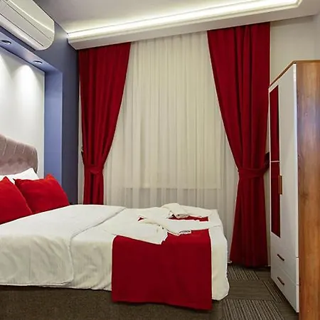 Hotel Vira