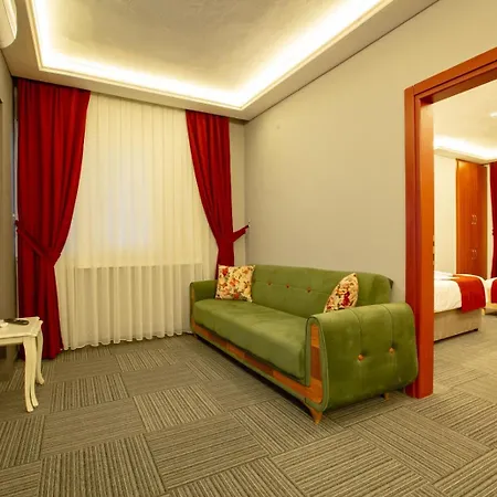Hotel Vira *